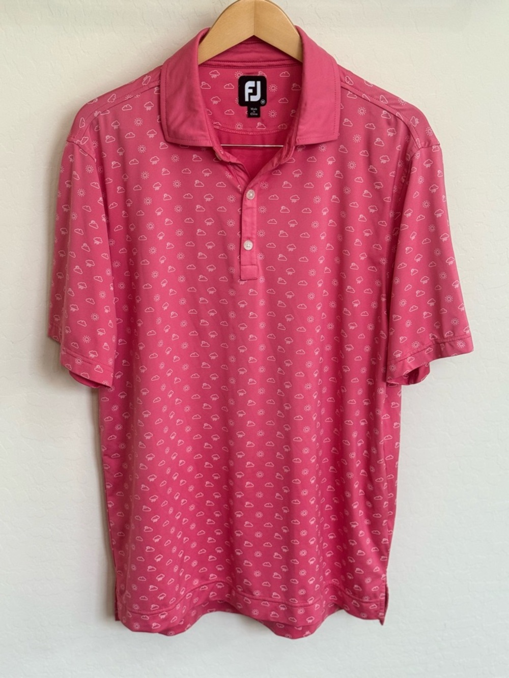 FootJoy Men’s Performance Golf Polo Shirt Sz M Pink Rain & Shine Print Like New